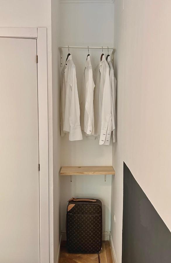 Villa Rooms Madrid Exteriör bild